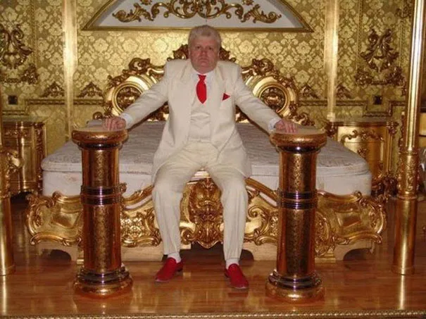 Crazy-Rich Serbian Bachelor Shows Off On The Internet To Find A Bride (27 pics)