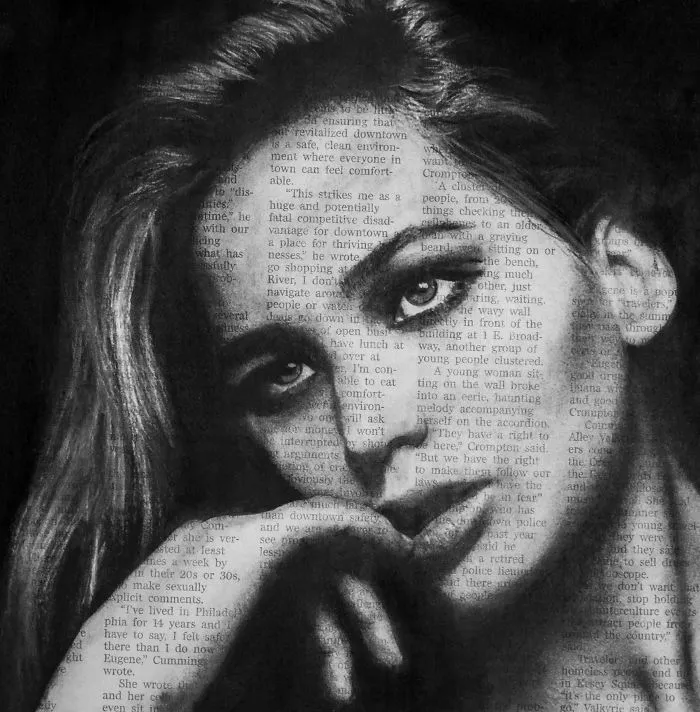 Art In The News: Realistic Portraits Drawn With Charcoal On Newspaper
