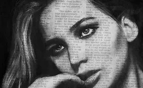Art In The News: Realistic Portraits Drawn With Charcoal On Newspaper