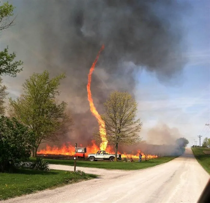Instagrammer Captures Photo Of  Terrifyingly Awesome Firenado