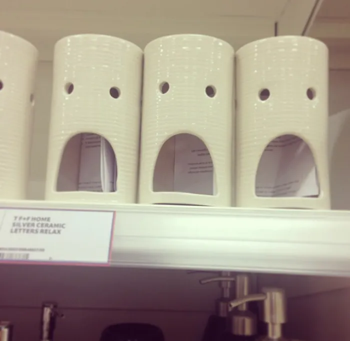 A Shocked Candle Holder Family!