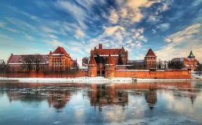 Post The Most Wonderful Castles From Around The World