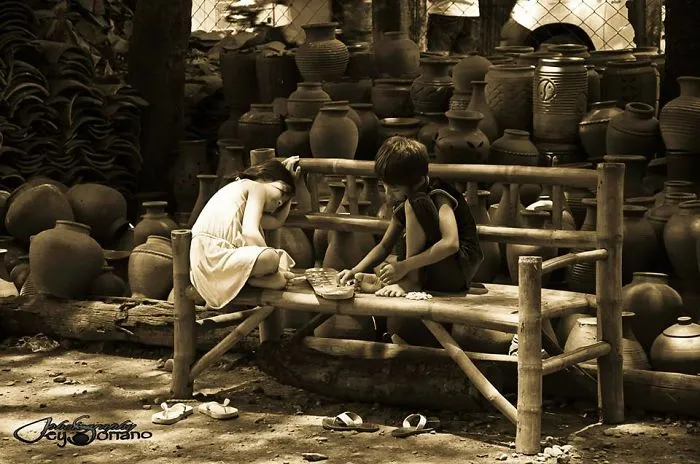 The Filipino Game Sungka..