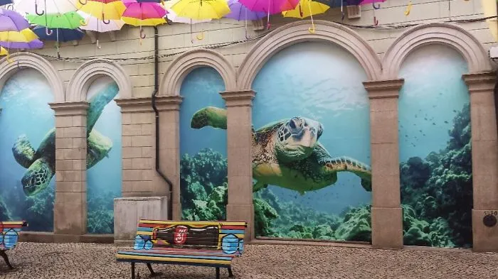 Street Acquarium - Umbrella Sky