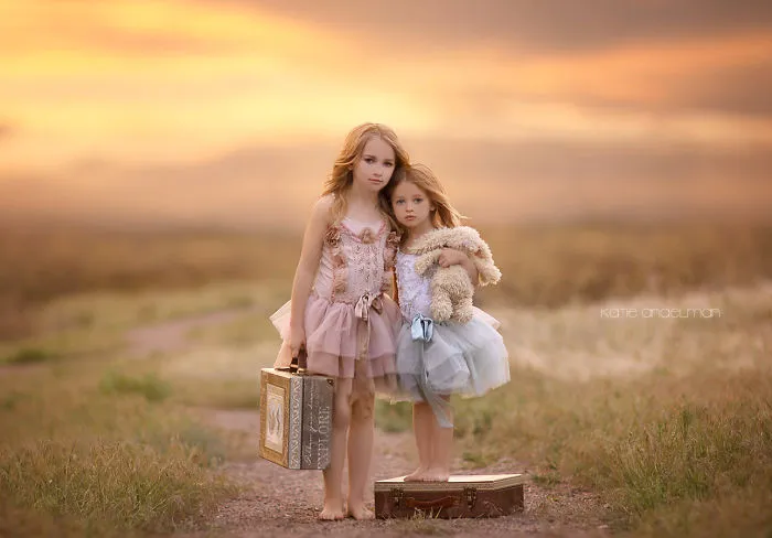 Beautiful Ukrainian Creates Whimsical Children's Portraits