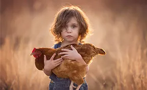 Arizona Mother Of 10 Takes Magical Portraits Of Kids Outdoors