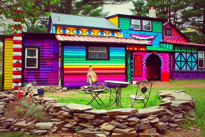 A House That Should Really Be In The Land Of Oz