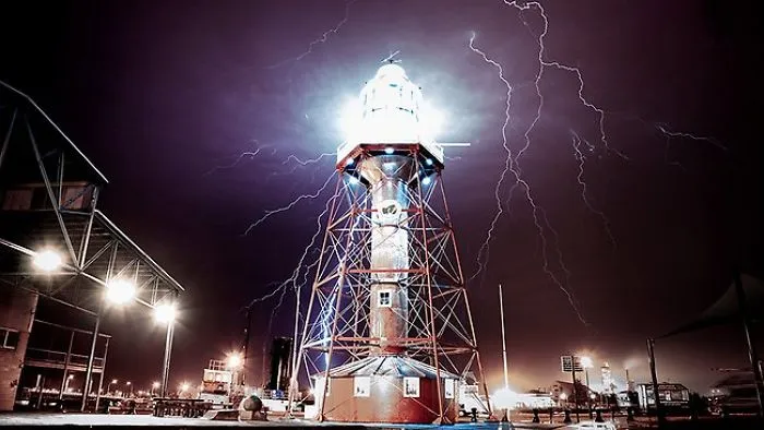 Port Adelaide Lighthouse Australia, Lighting Storm