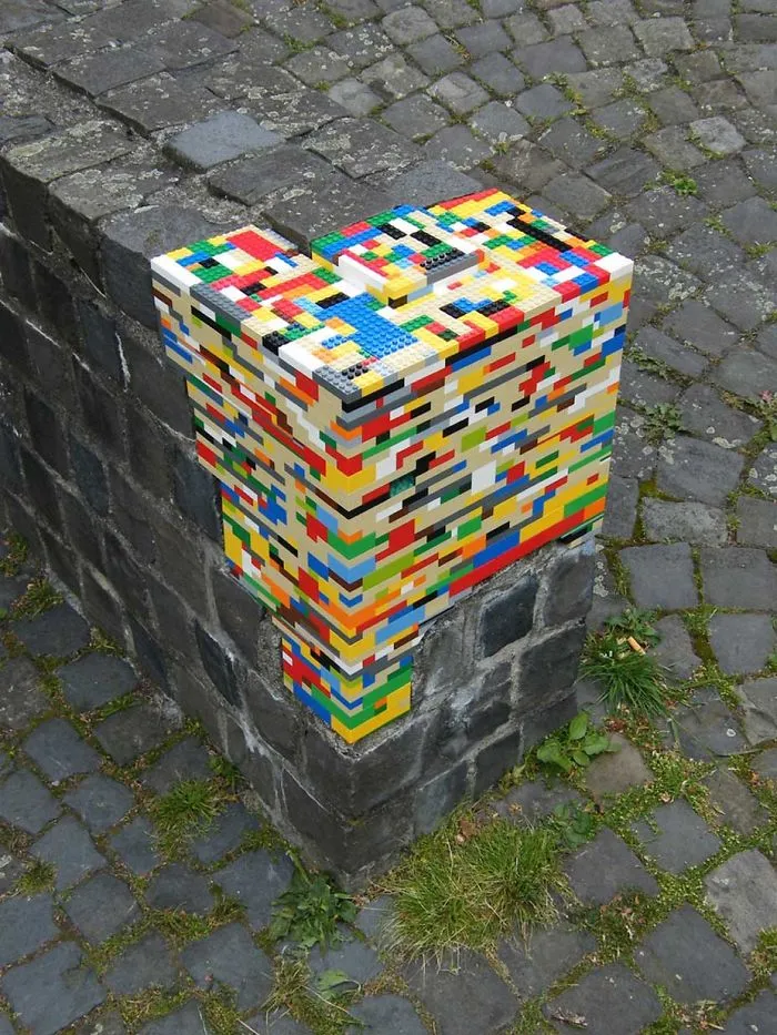 Lego Walls By Jan Vormann