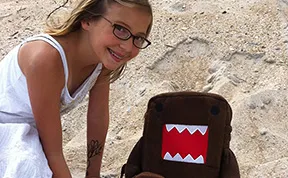 After Their 12-year-old Daughter Passed Away, Parents Find The Letter She Wrote To Her Future Self