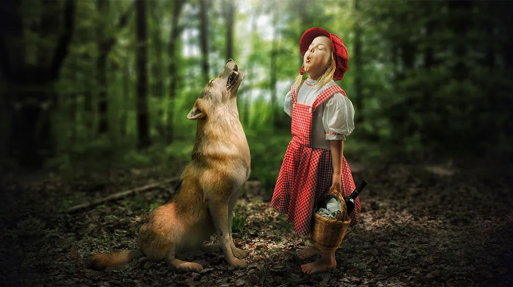 Creative Father Makes Crazy Photo Manipulations With His Three Daughters