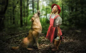Creative Father Makes Crazy Photo Manipulations With His Three Daughters