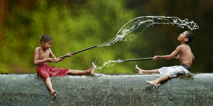 Everyday Life In Indonesian Villages Captured by Herman Damar