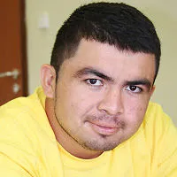 Nectaly Vela