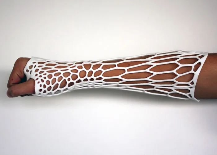3D Printed Spiderweb Cast
