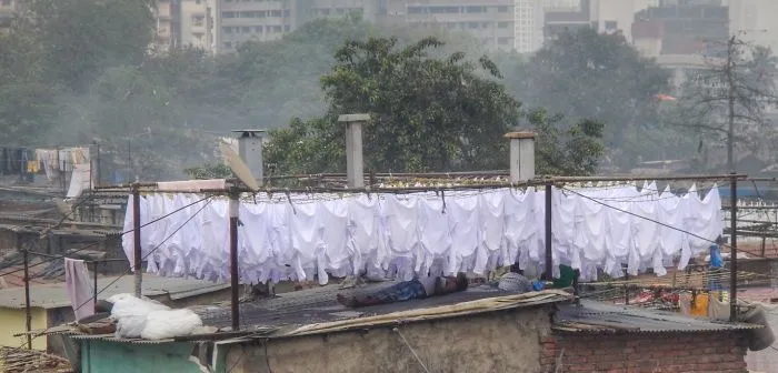 Sleeping Indian At Dhobi Ghat (mumbai)
