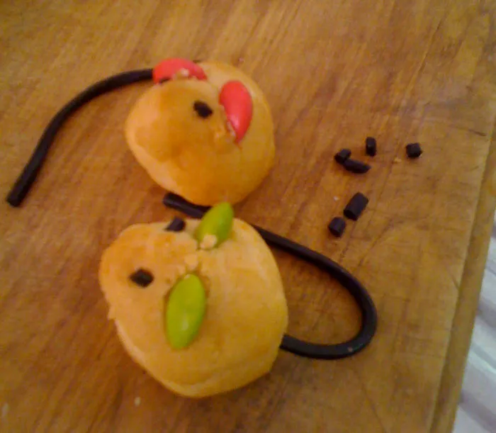 Mice Profiteroles.