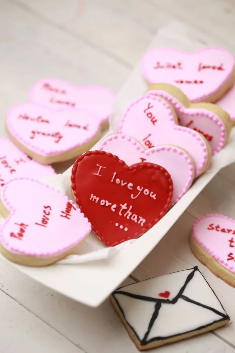 Cute Message Cookies From Cakesutra
