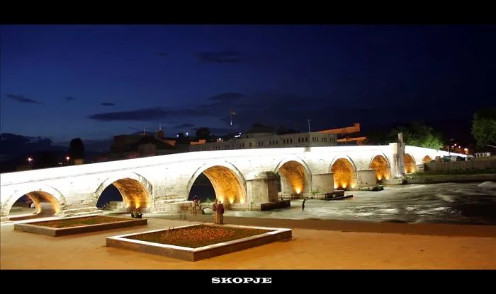 Kameni Most - Skopje, Macedonia  (stone Bridge - Skopje, Macedona)