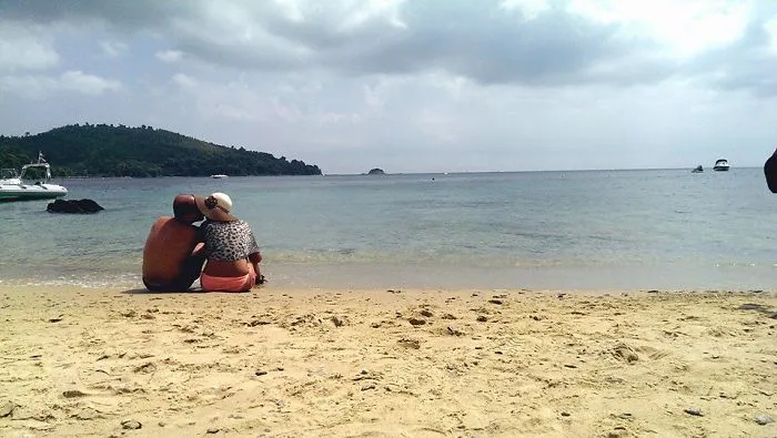 Romanian Lovebirds In Koukounaries Beach, Skiathos, Greece