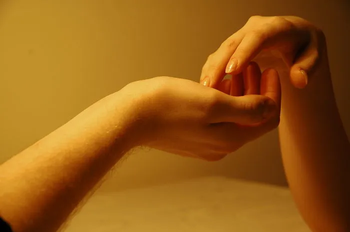 Hands