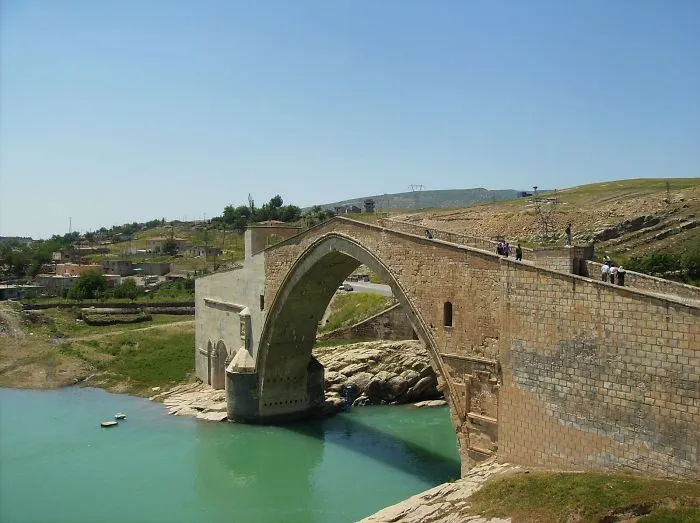 Malabadi Bridge, Diyarbakır - Turkey