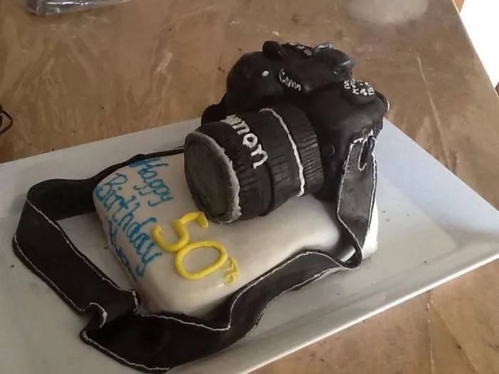 Canon Camera Cake