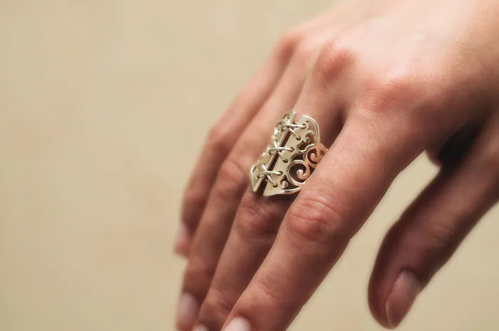 Corset Ring