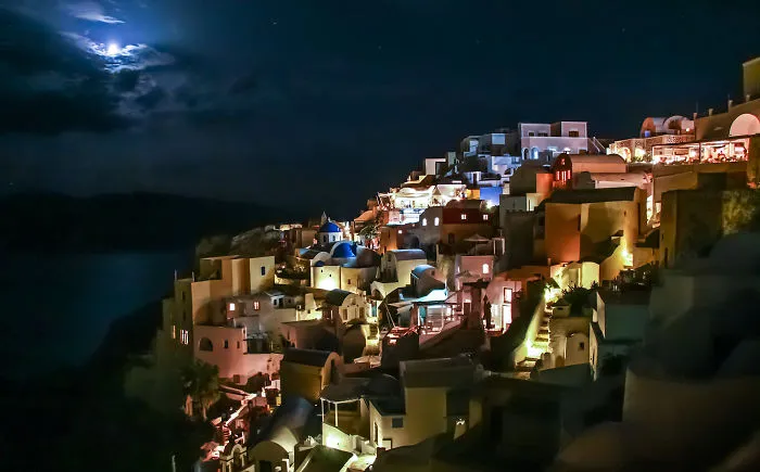 Oia, Santorini, Greece