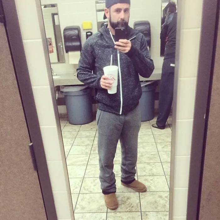 The Trip Essentials Mirror Selfie