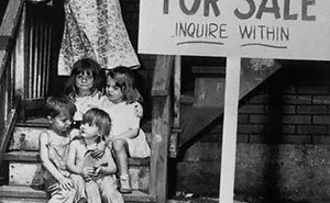 87 Must-See Historic Moments In Photographs