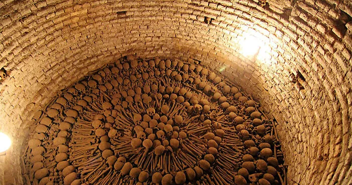 31 Ossuaries: Bizarre Catacombs With Bone-Filled Interiors