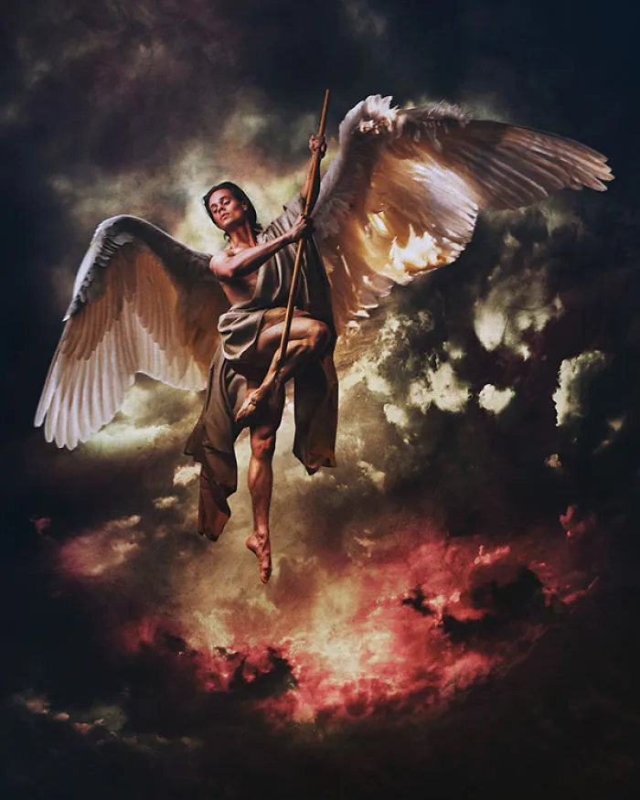 Ecuadorian Artist Combines Photography And Digital Painting To Create Renaissance Inspired Art