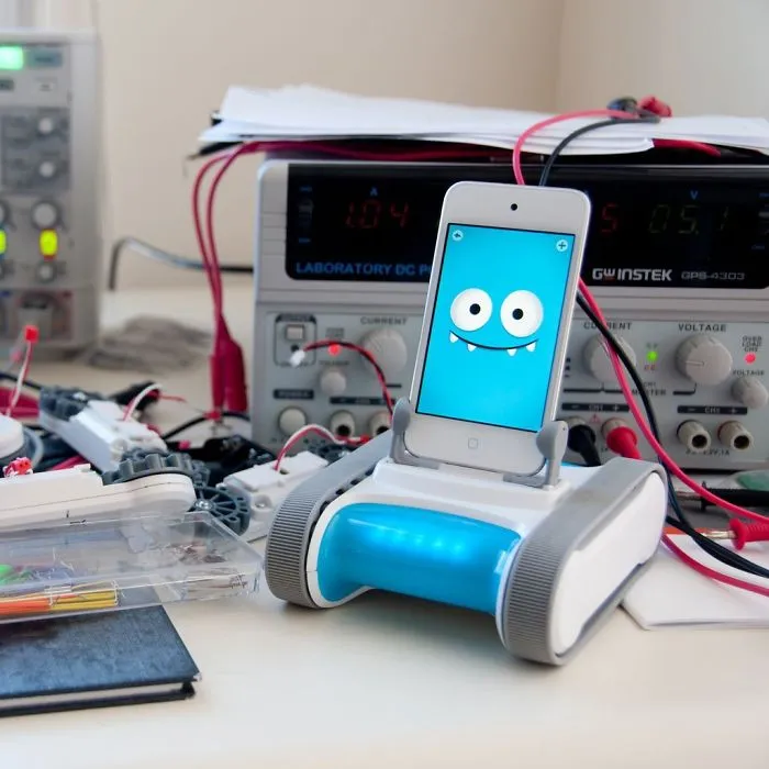 Robotic Pet For Iphone