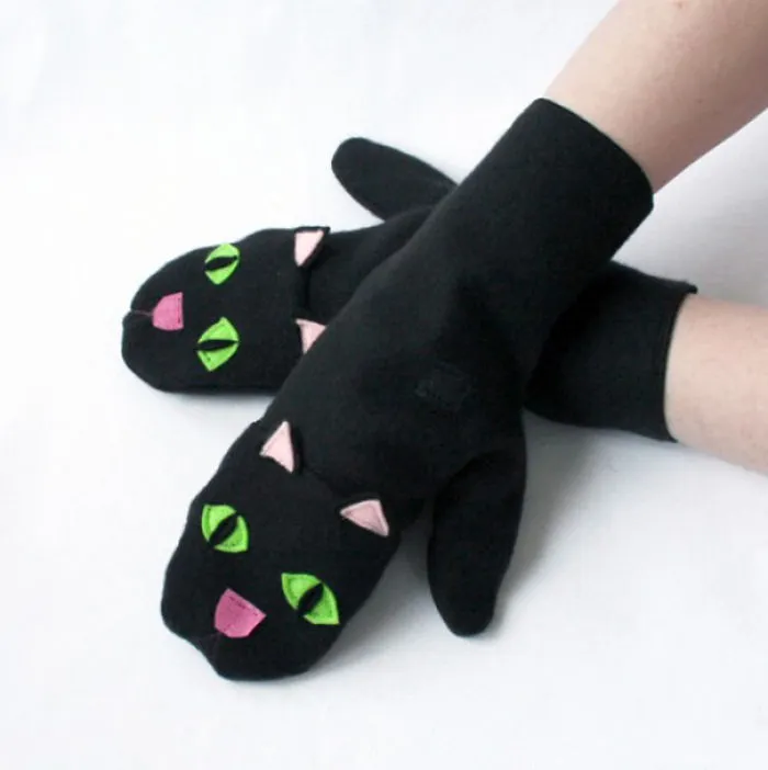 Black Cat Mittens