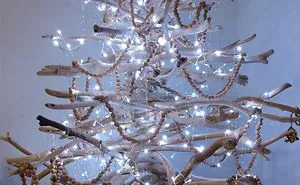 129 Of The Most Creative DIY Christmas Trees Ever