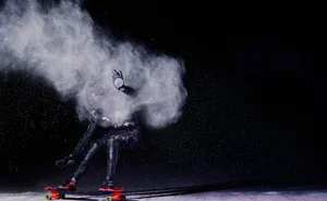Momentum In Dust: The Movement Of Skateboarders Captured With Dust