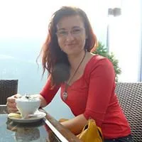 Éva Podolyák