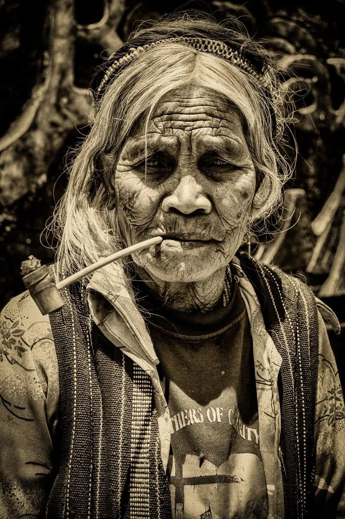 Female 'igorot' Elder Begging From Tourists -  (baguio City, Philippines