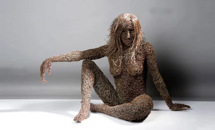 Iron Wire Sculptures By Mattia Trotta