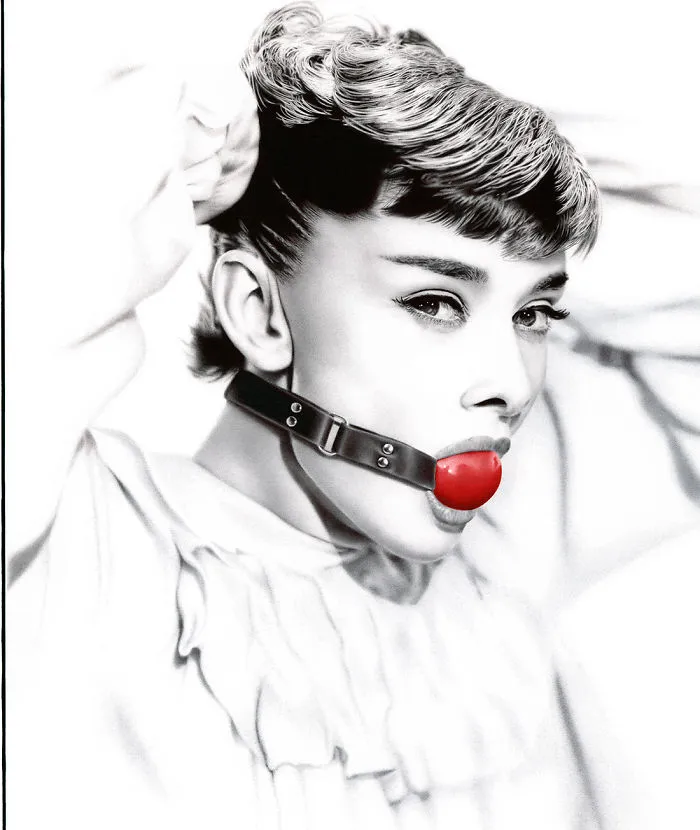 "hepburn Gag"
