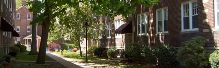 Boston University Graduate Off Campus Housing -- Boston, Ma