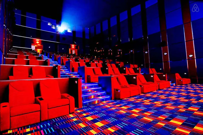 Newport Ultra Cinema, Newport City