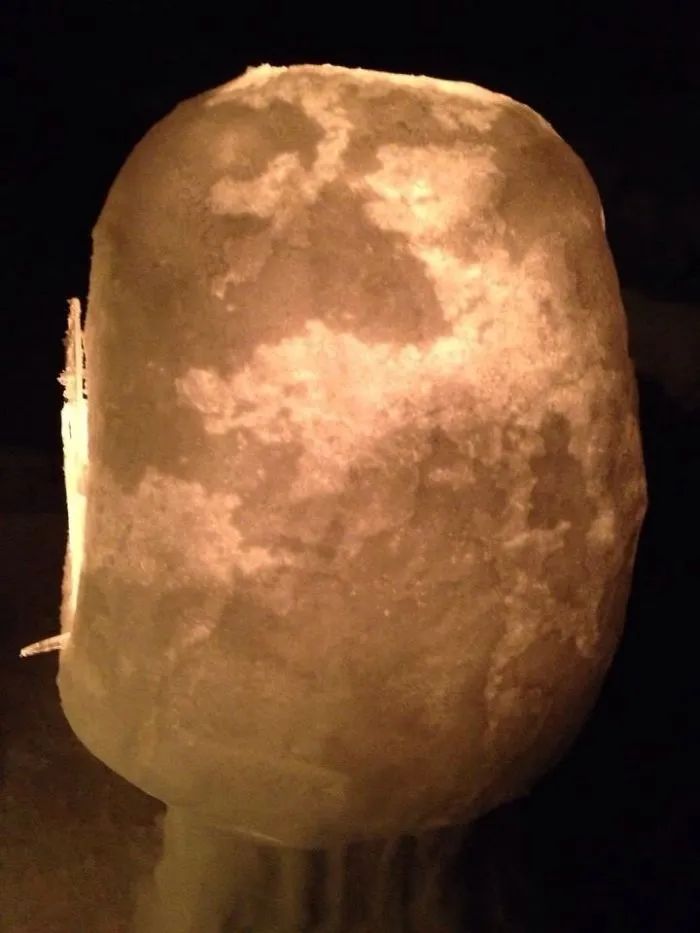 Snow Lanterns