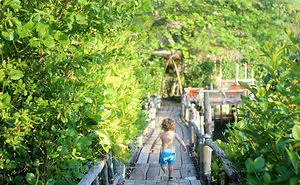 We Travel The World With Babies