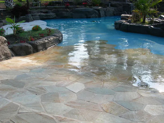 Walk-in Pool