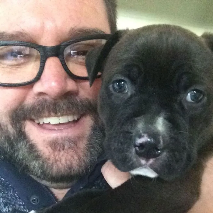 'Hot Dudes With Dogs' Instagram Brings Two Of Your Favorite Things In One Place