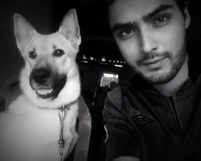 'Hot Dudes With Dogs' Instagram Brings Two Of Your Favorite Things In One Place
