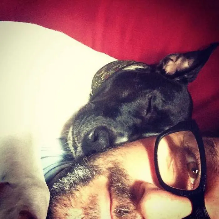 'Hot Dudes With Dogs' Instagram Brings Two Of Your Favorite Things In One Place