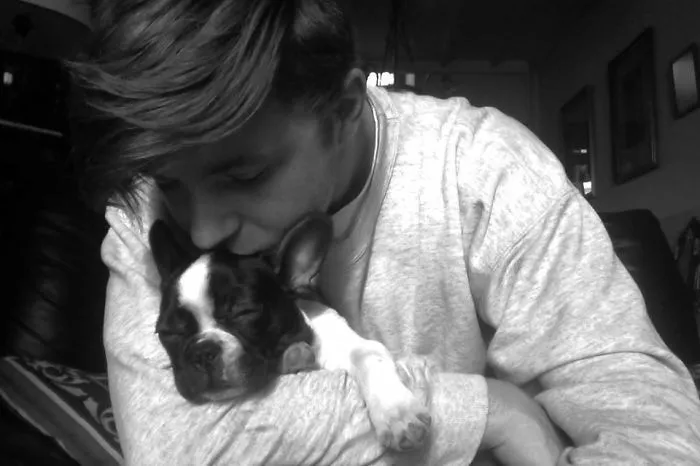 'Hot Dudes With Dogs' Instagram Brings Two Of Your Favorite Things In One Place